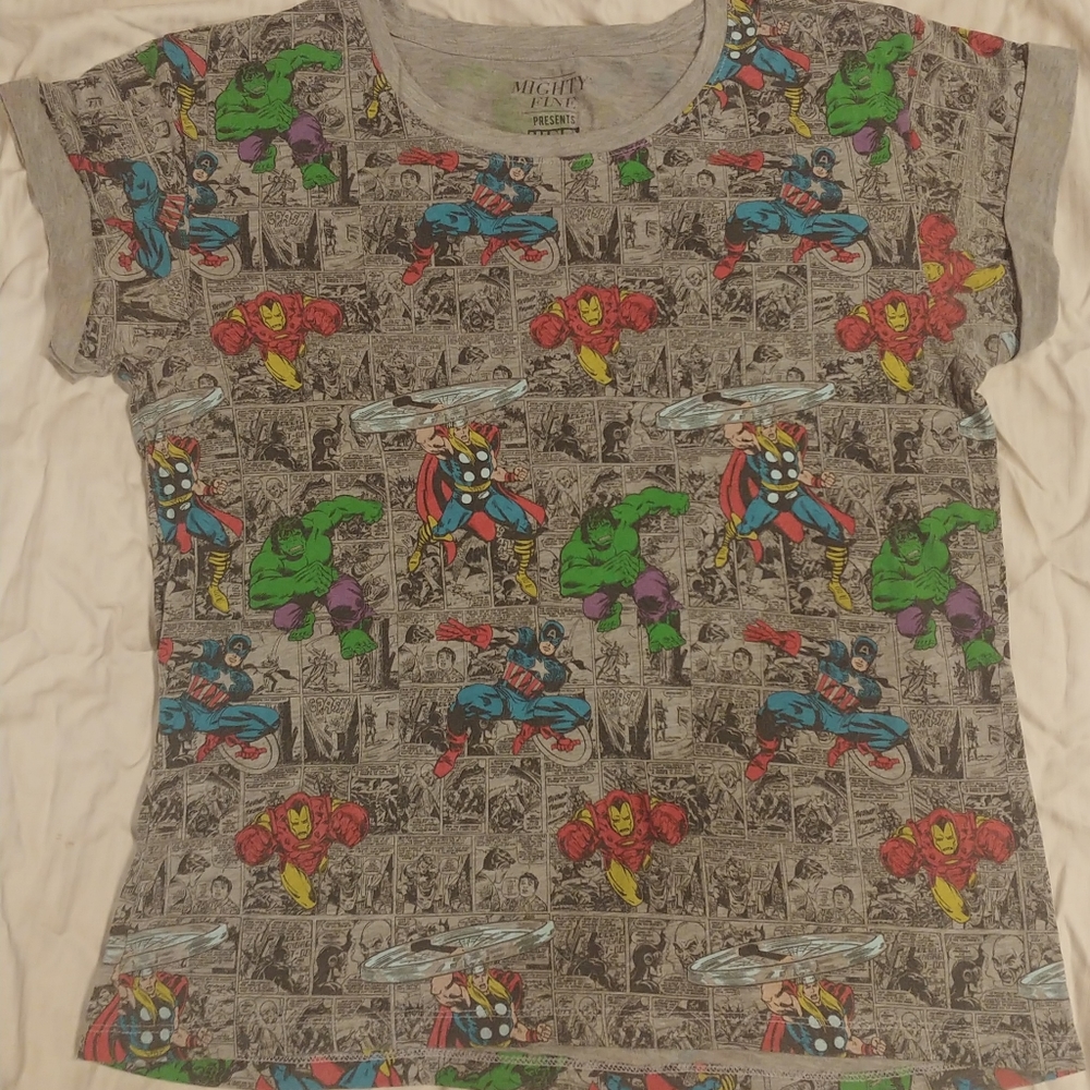 MARVEL SUPERHEROES All Over Newsprint T Shirt Women's XL Extra Large